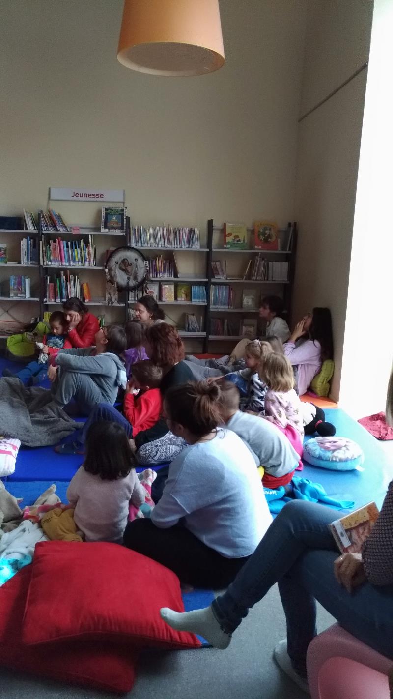 Bibliotheque Soiree Pyjama Agris